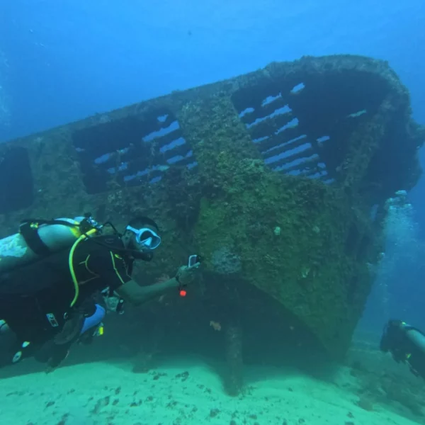 Scuba Diving in Cancun 27 wreck diving in cancun