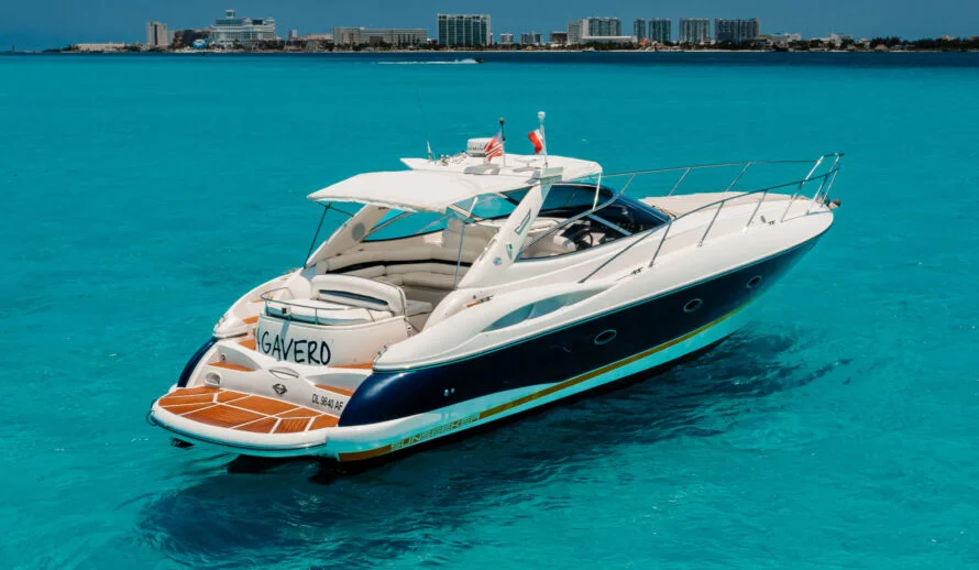 Agavero boat cancun